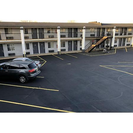 Deluxe Inn & Suites By Oyo Miami Ok Eksteriør bilde
